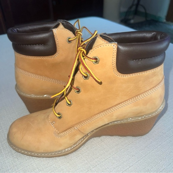Timberland size 8M Women's Earthkeepers Amston wedge Boot 6 inch wheat - Picture 7 of 11